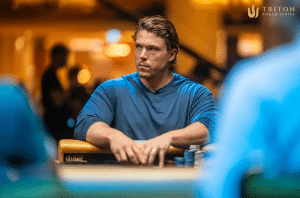 อเล็กซ์ ฟ็อกเซน นำคะแนนขณะเข้าสู่โต๊ะสุดท้ายของ WPT Global Slam ที่เกาะเจจู