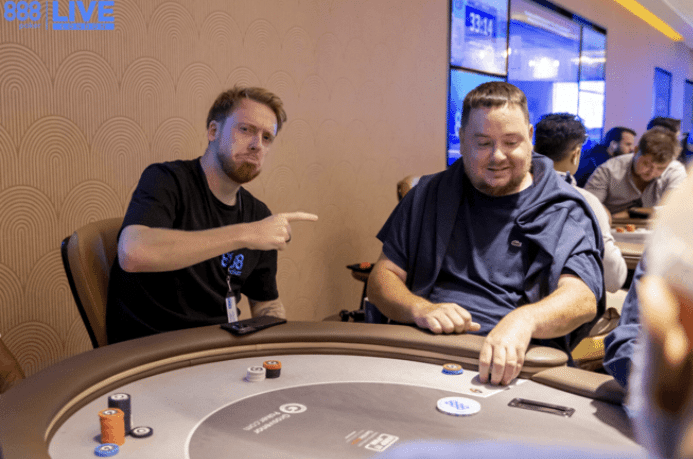 Sonny Dean เอาชนะ JaackMaate คว้าเงินรางวัลครั้งแรกจาก Hendon Mob ในทัวร์นาเมนต์ 888poker LIVE London