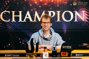 คริสโตฟ วอเกลซัง คว้าแชมป์ไทรตัน เมนอีเวนต์ เงินรางวัล 4.1 ล้านดอลลาร์ พร้อมกับคริสเตน ฟ็อกเซ่น ขึ้นแท่นนักโป๊กเกอร์หญิงอันดับ 1 ของโลก